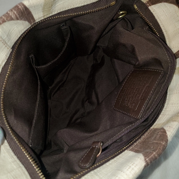 Coach Brown Hobo Bag With Matching Wallet A0826-12197 - Picture 10 of 17